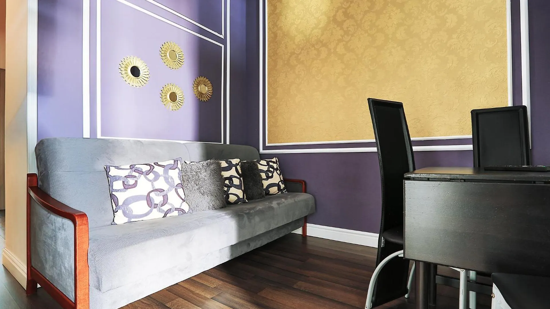Two-Bedroom Haven In The Old Town Prague Apartment