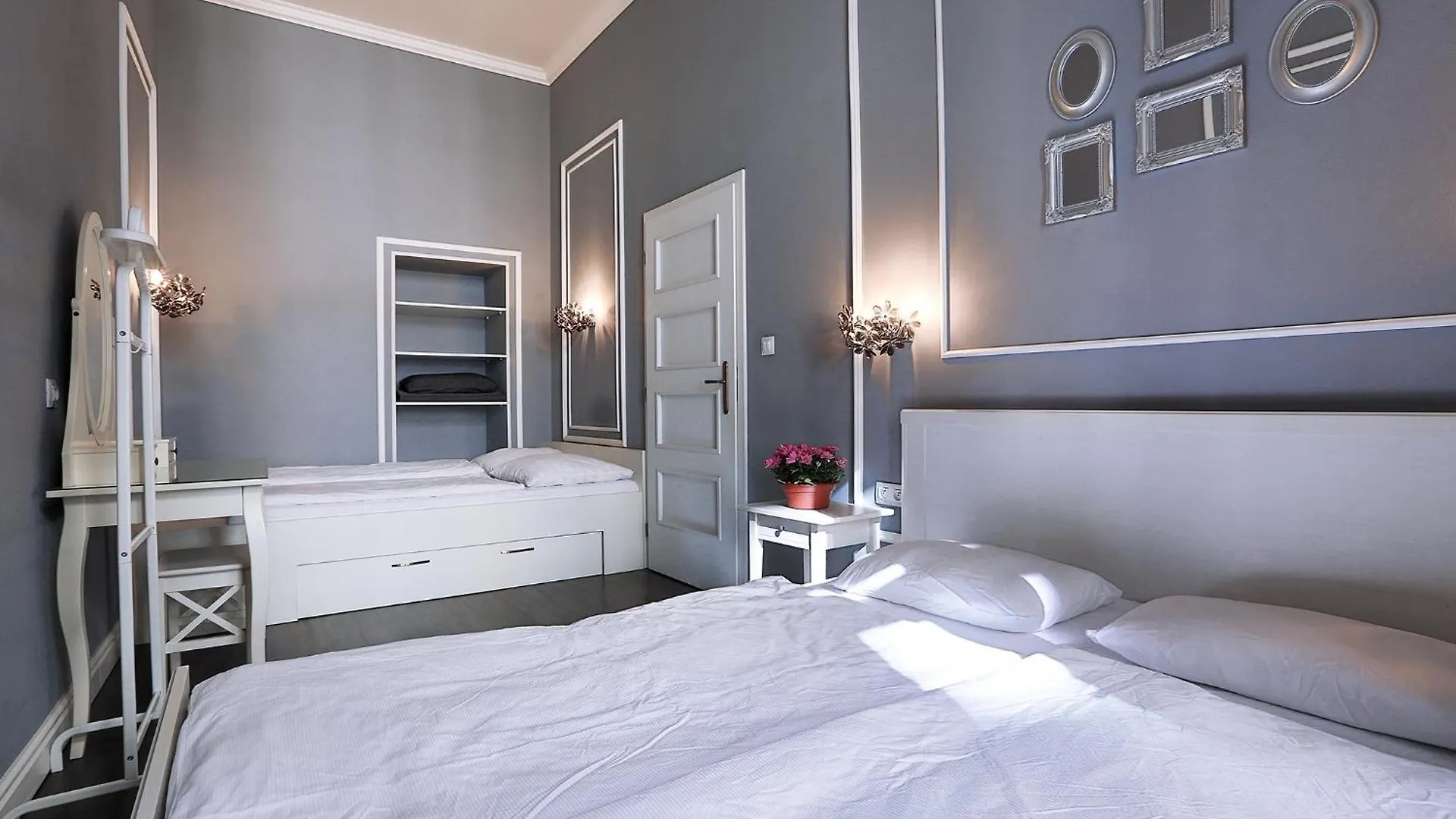 Two-Bedroom Haven In The Old Town Prague 0*,  Czech Republic