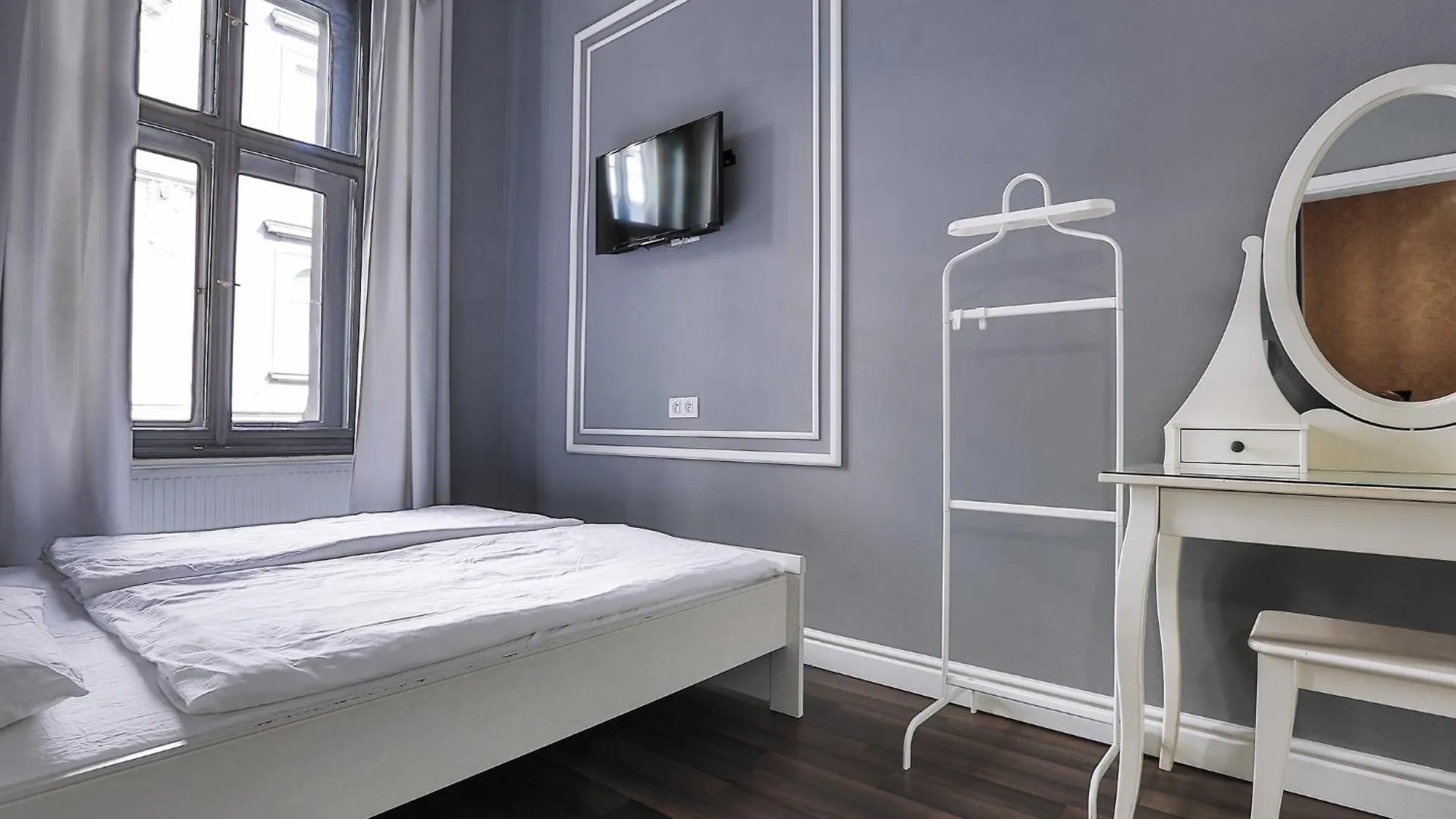 Apartment Two-Bedroom Haven In The Old Town Prague