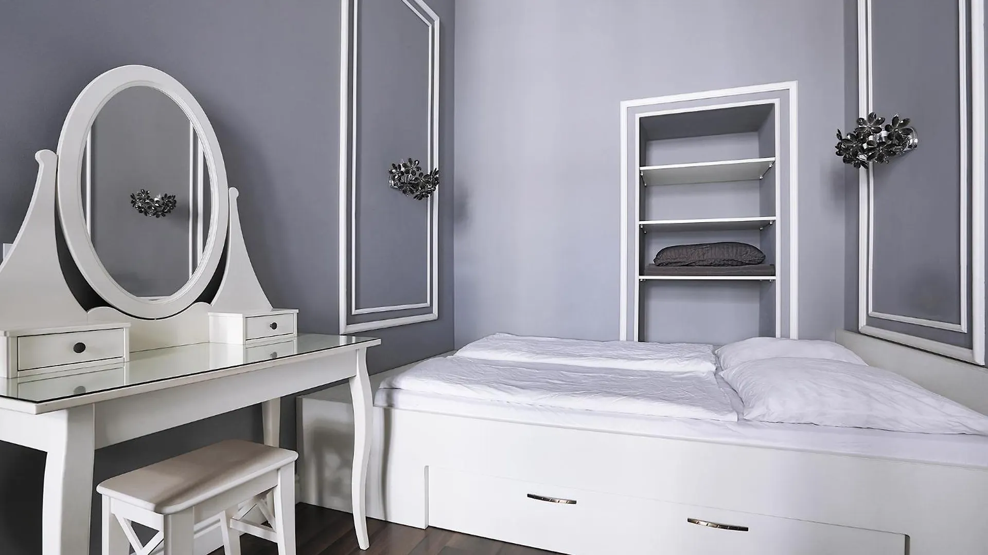 Two-Bedroom Haven In The Old Town Prague Czech Republic